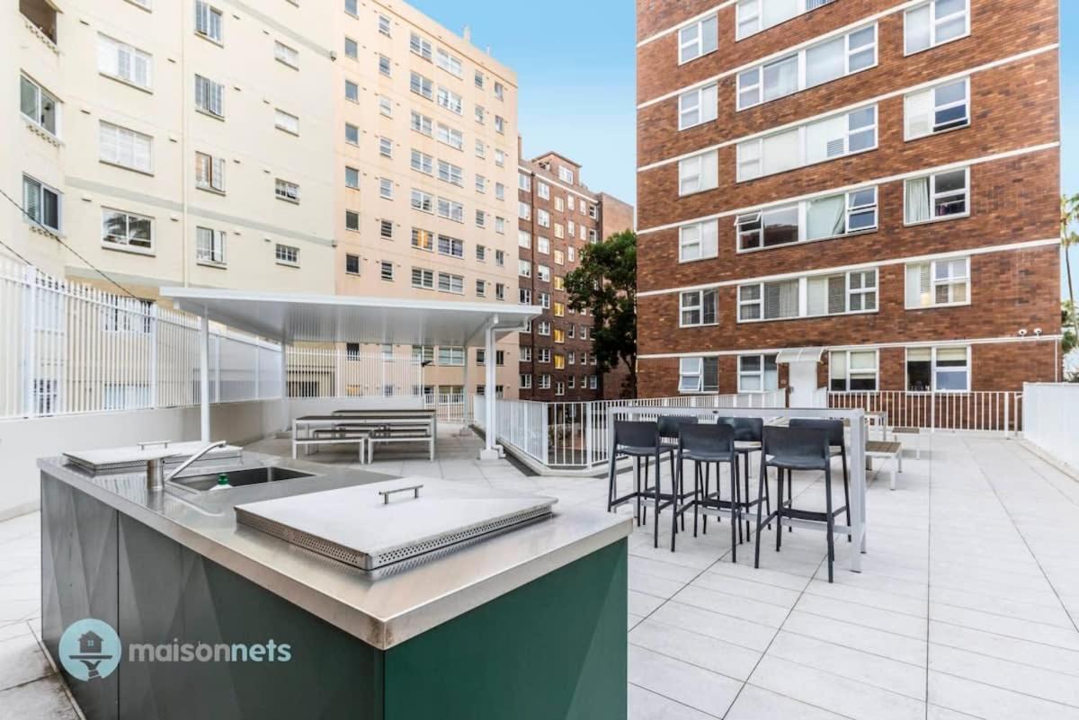 Studio Apt With Parking Balcony & Water Views Sydney Exterior photo
