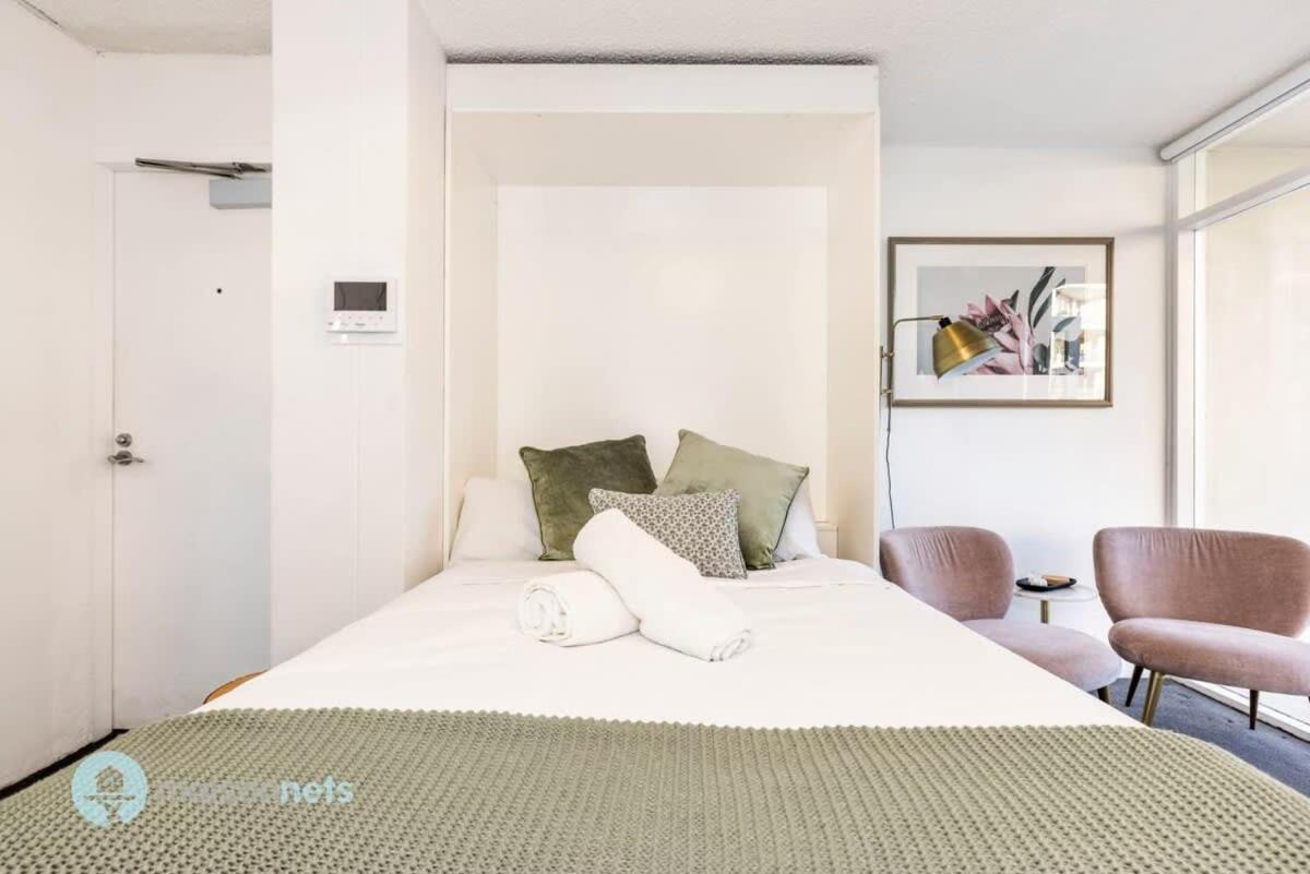 Studio Apt With Parking Balcony & Water Views Sydney Exterior photo
