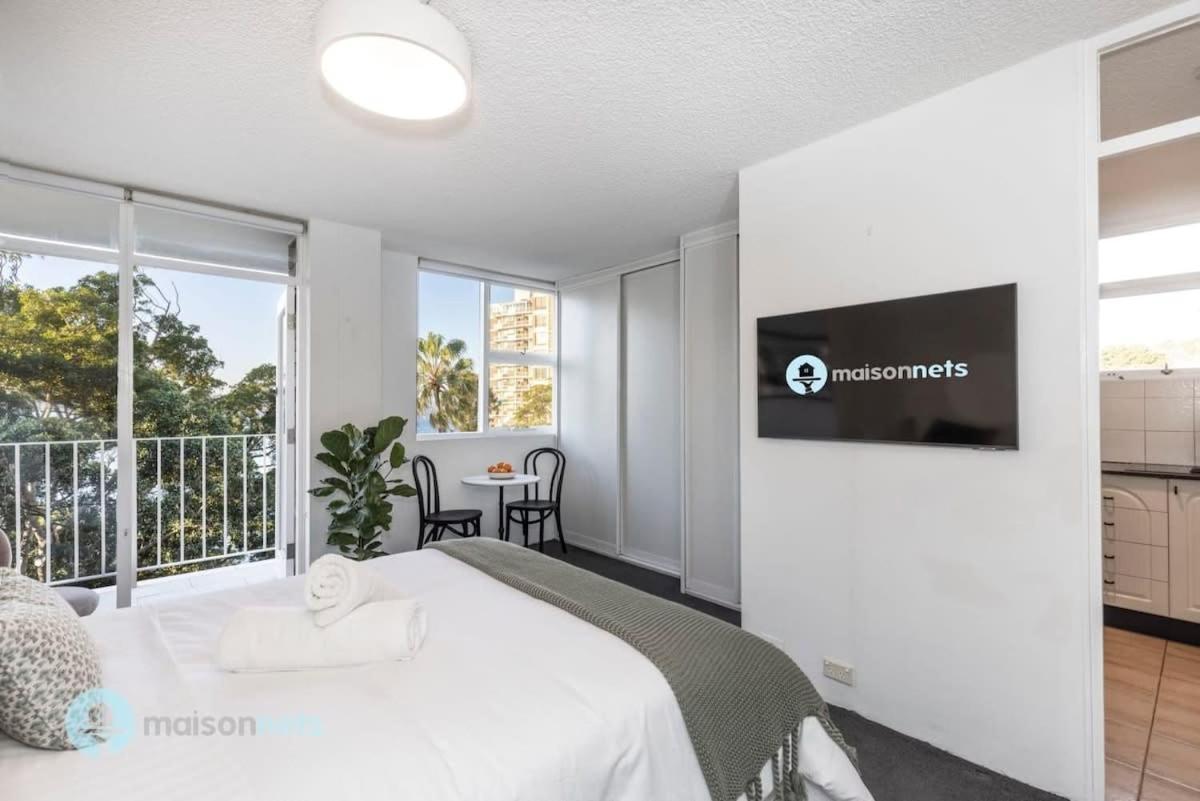 Studio Apt With Parking Balcony & Water Views Sydney Exterior photo
