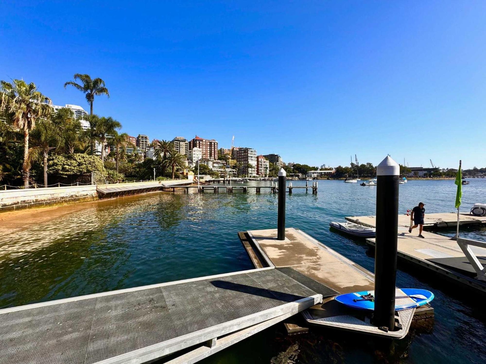 Studio Apt With Parking Balcony & Water Views Sydney Exterior photo